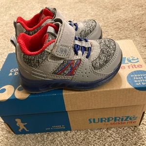 Size 4 toddler sneakers